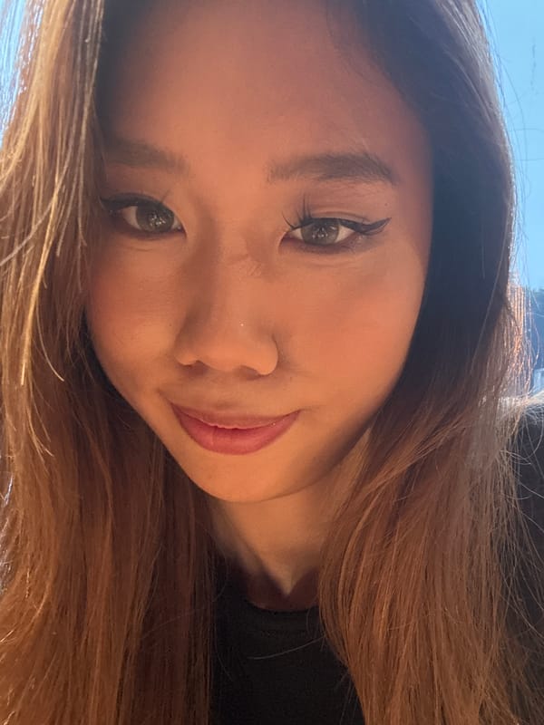 Selfie session in Liangjiang, mixing indoor and outdoor shots