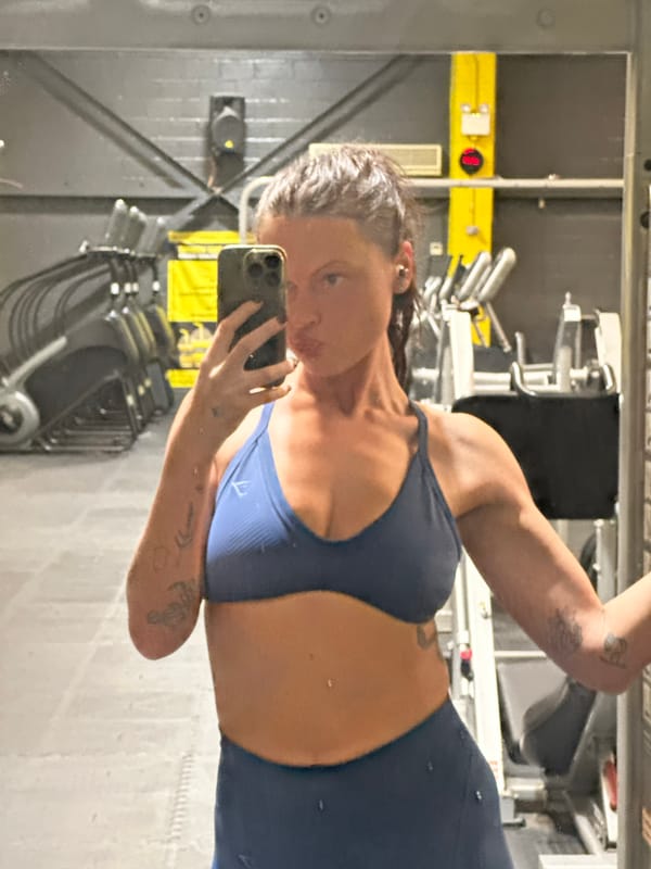 Woman Takes Gym Selfie in Tunbridge Wells
