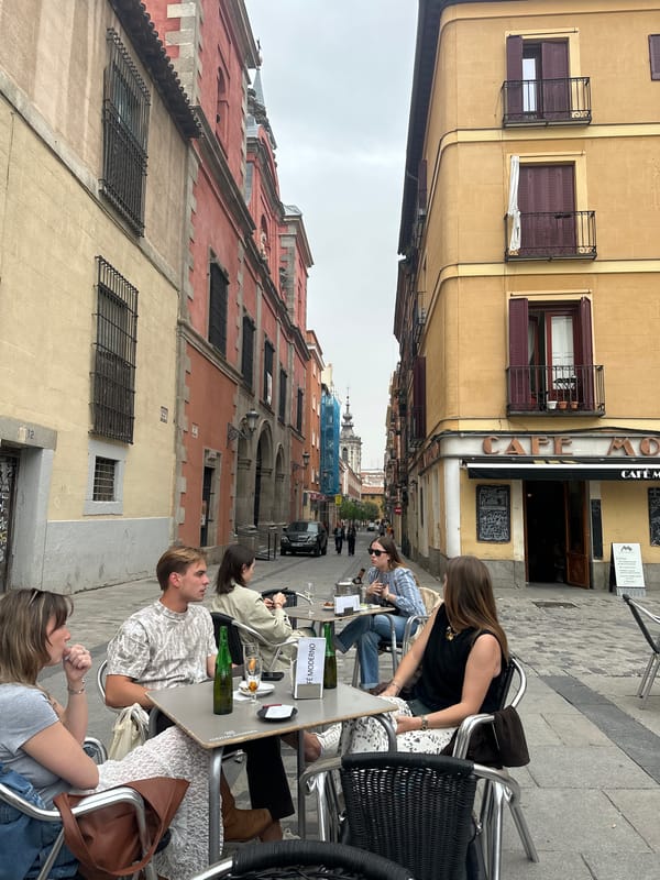 Casual afternoon documented across Madrid's historic district