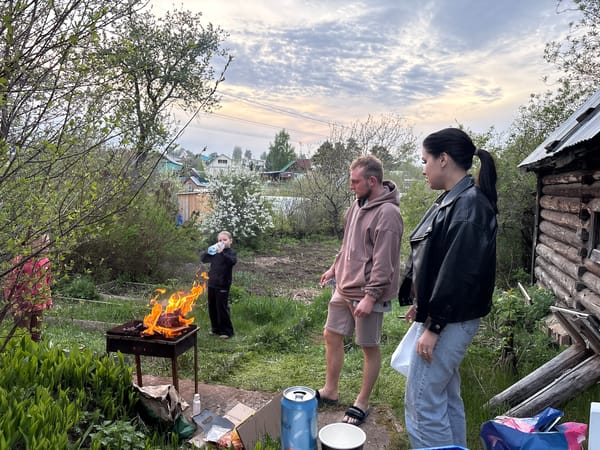 Family barbecue gathering documented in Chaikovsky, Russia