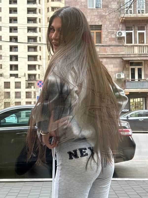 Woman spotted at multiple Yerevan cafe locations during morning hours