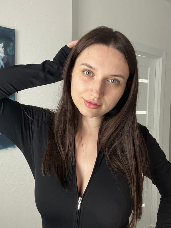 Woman photographed multiple times in Tyumen, Russia