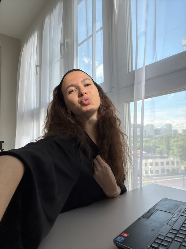 Casual afternoon at home in Khimki, strawberries included