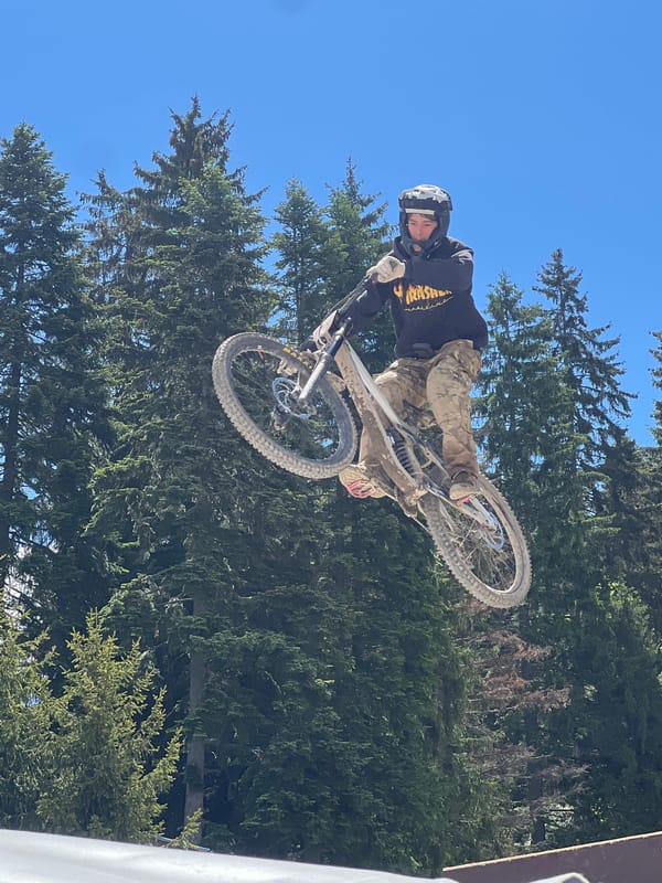 Mountain bike jump session in Samokov with aerial tricks
