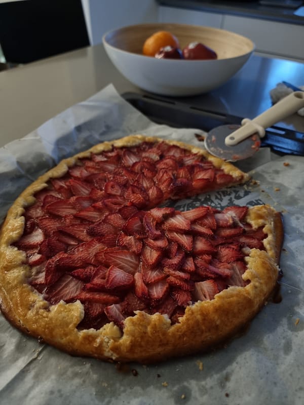 Home baker prepares strawberry galette in Ramat Gan kitchen