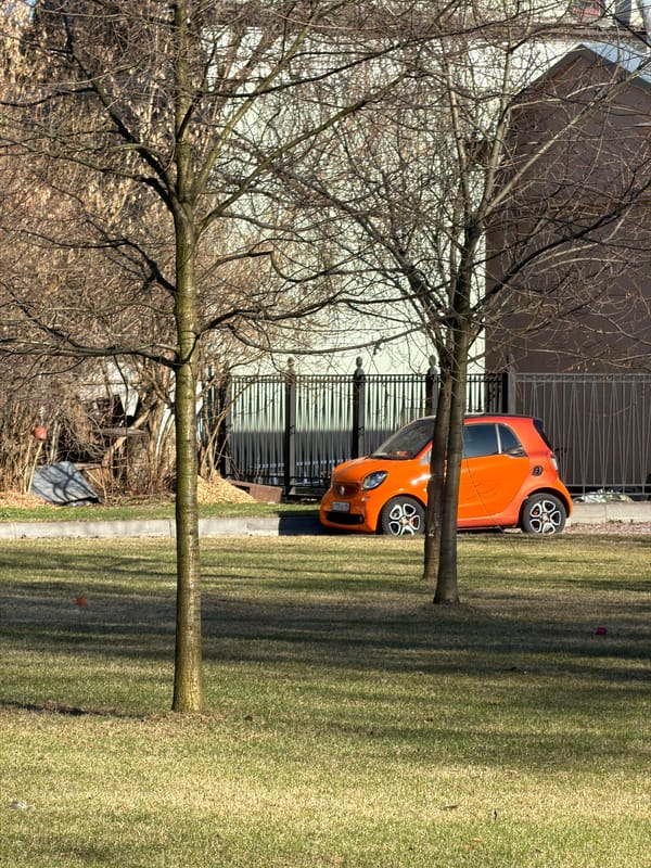 Life-size Mercedes in toy box art installation spotted in Saint Petersburg