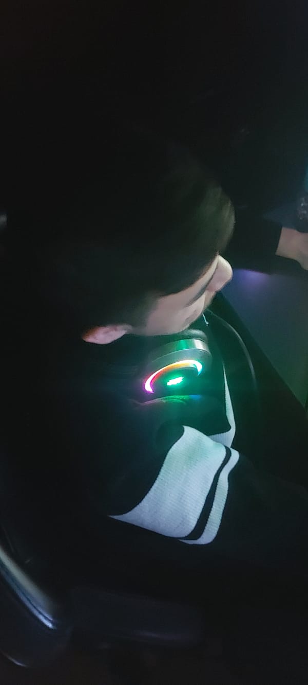 Person spotted wearing rainbow-lit headphones in Tashkent