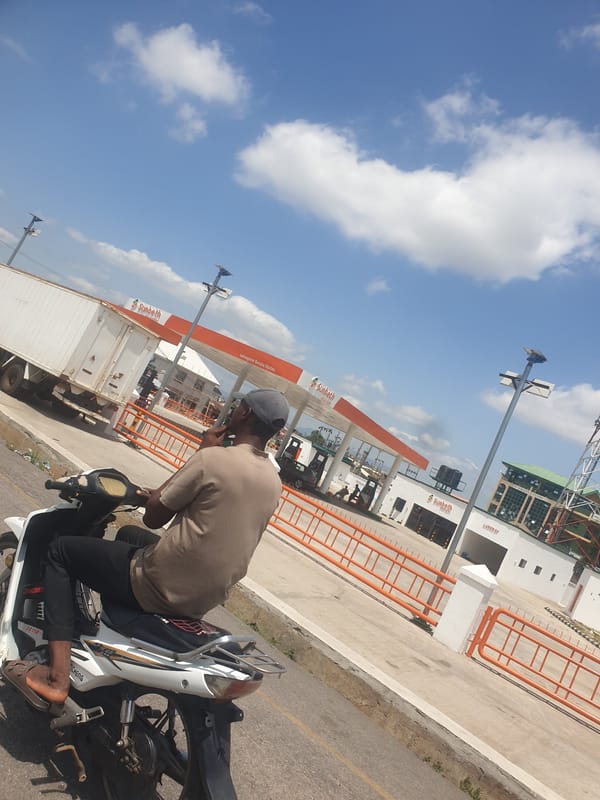 Daily street life documented in Lokoja, Nigeria