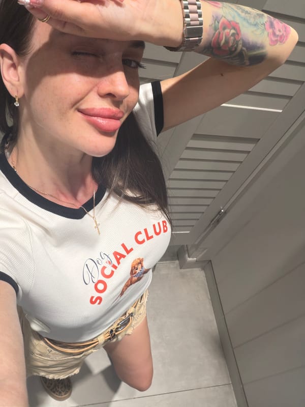 Woman documents shopping trip with fitting room selfies in Saint Petersburg