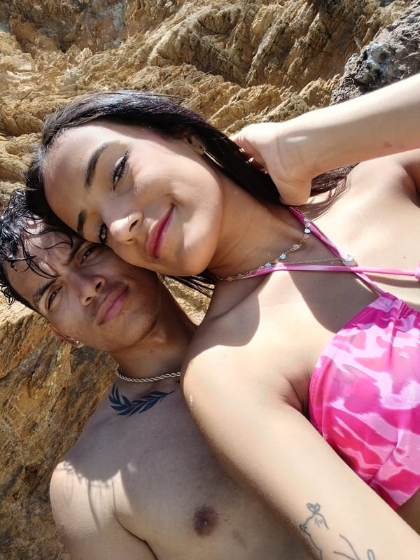 Couple enjoys beach day in Altagracia, Venezuela