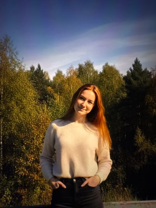 Kaunas social feed snapshot: selfies, text slides, and random posts