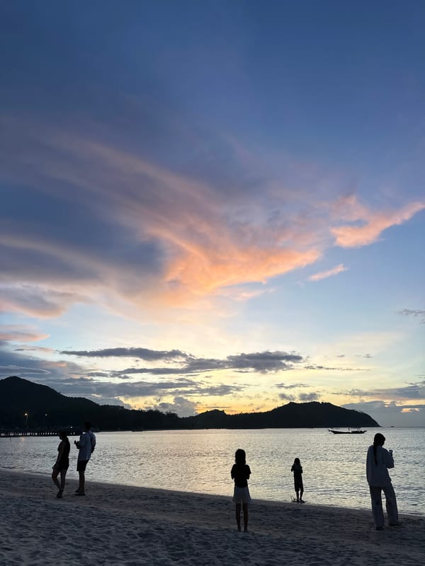 Daily life moments captured across Koh Phangan beaches and streets