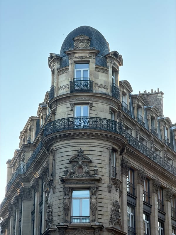 Golden hour street scenes captured across Paris during evening
