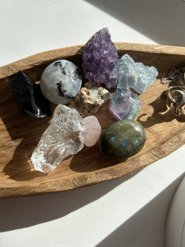 Krasnoyarsk resident documents personal art and crystal collection