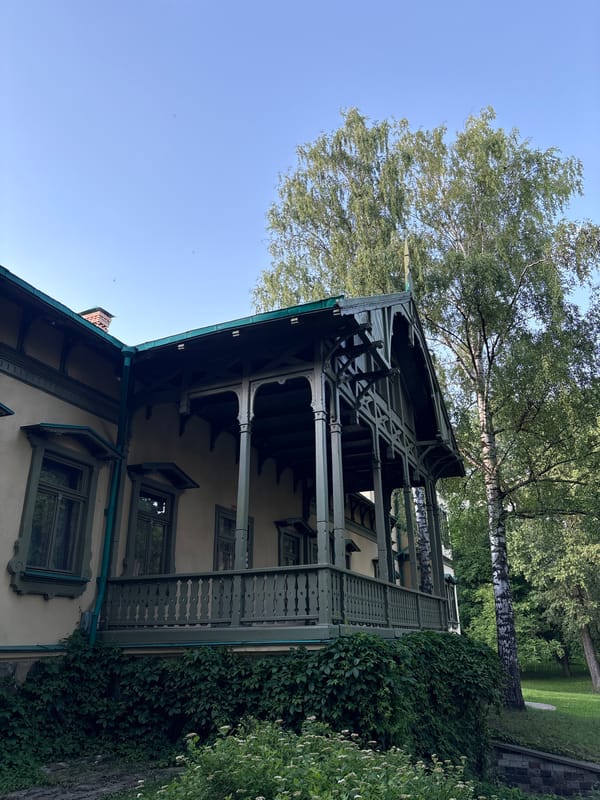 Summer evening at a historic Minsk park estate