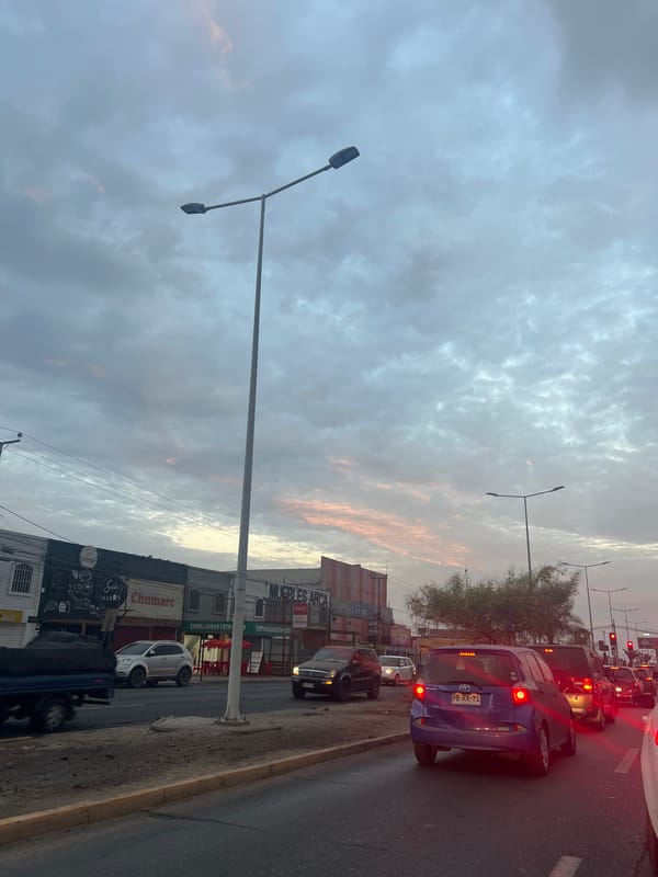 Evening traffic congestion observed in Arica, Chile