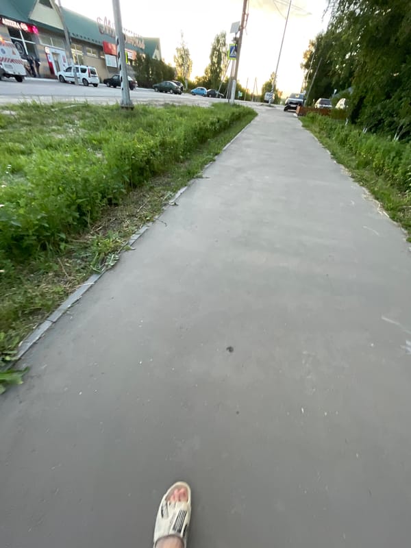 Street-level walk through small-town Krasnye Baki, Russia