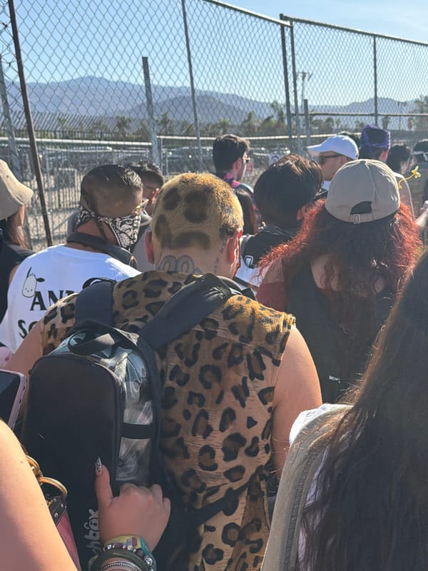 Desert gathering draws crowds to Indio outdoor event