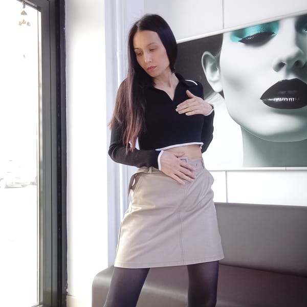 Women photographed in casual indoor moments across Izhevsk