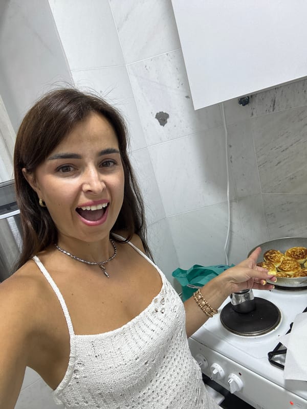 Homemade syrniki being cooked, kitchen selfies alongside