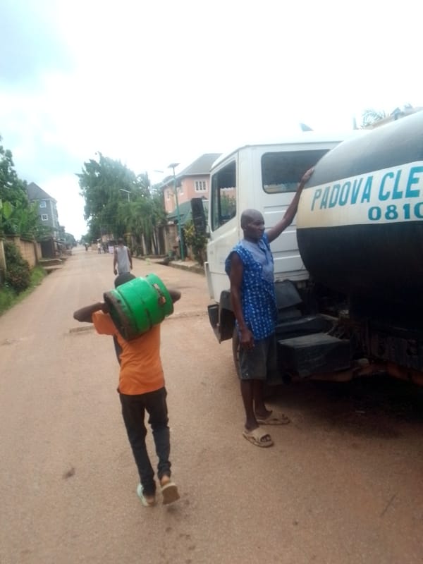 Morning street life documented across Nigerian urban area