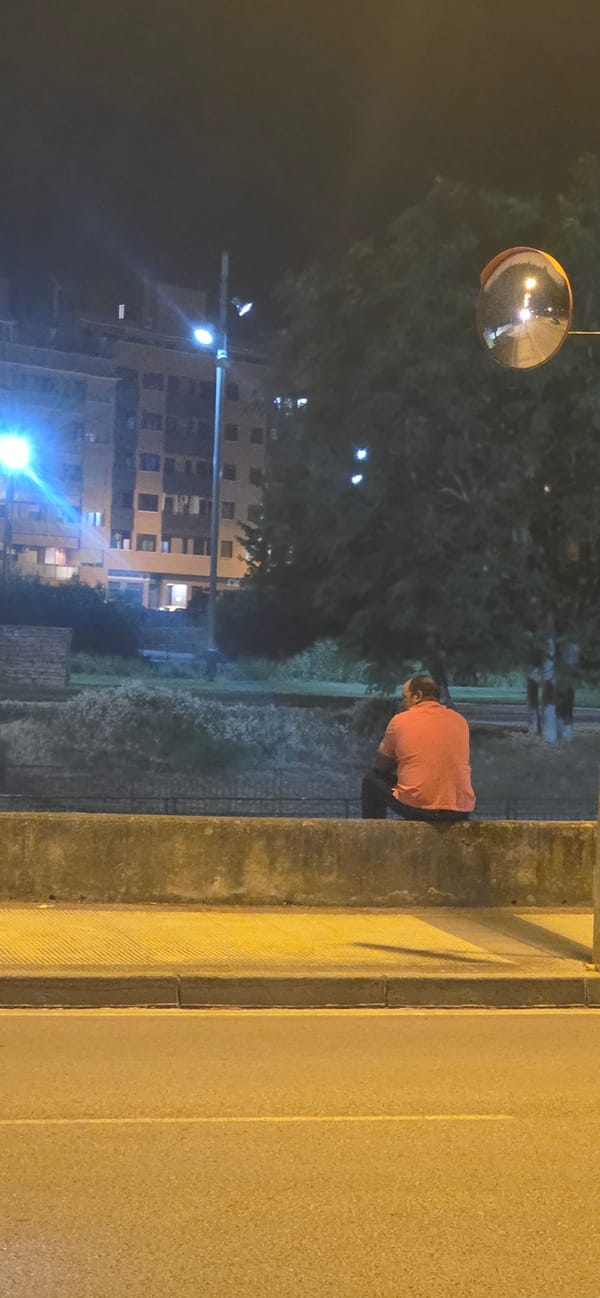 Evening stroll through Huesca's parks and streets