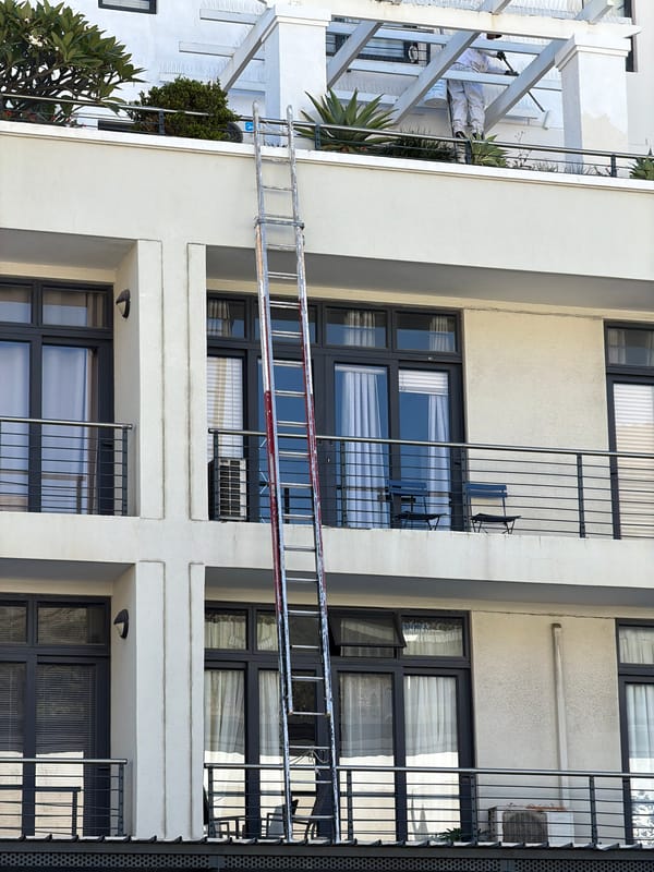Cape Town street scenes documented during sunny afternoon