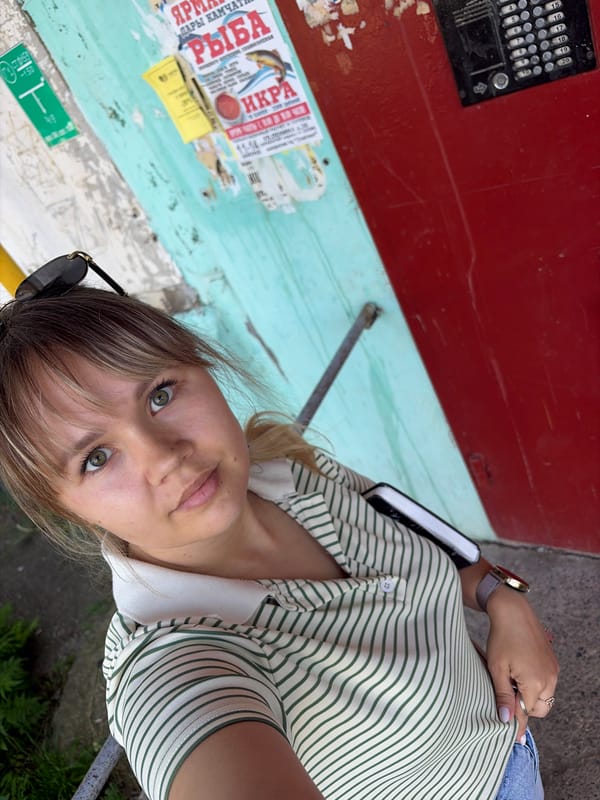 Sunny morning in Chaikovsky: selfies, peonies, and a cell tower