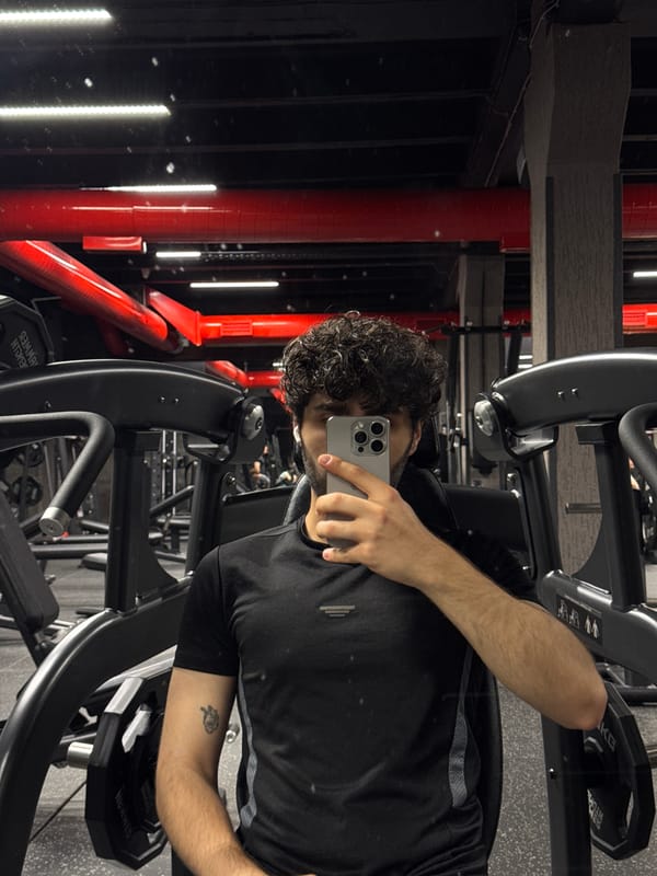 Gym selfie session at a modern Yerevan fitness spot