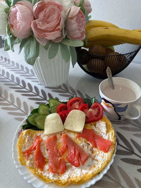 Morning breakfast and street scenes captured in Sochi, Russia