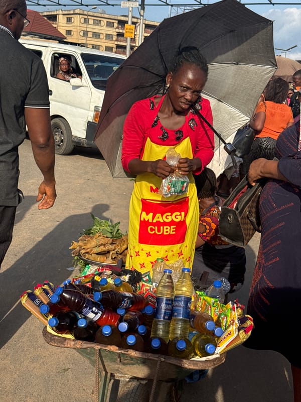 Afternoon trading in full swing at Onitsha's Ochanja Market