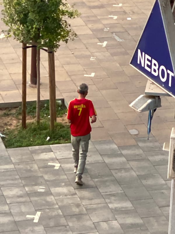 Valencia streets buzz during a Spain World Cup match evening