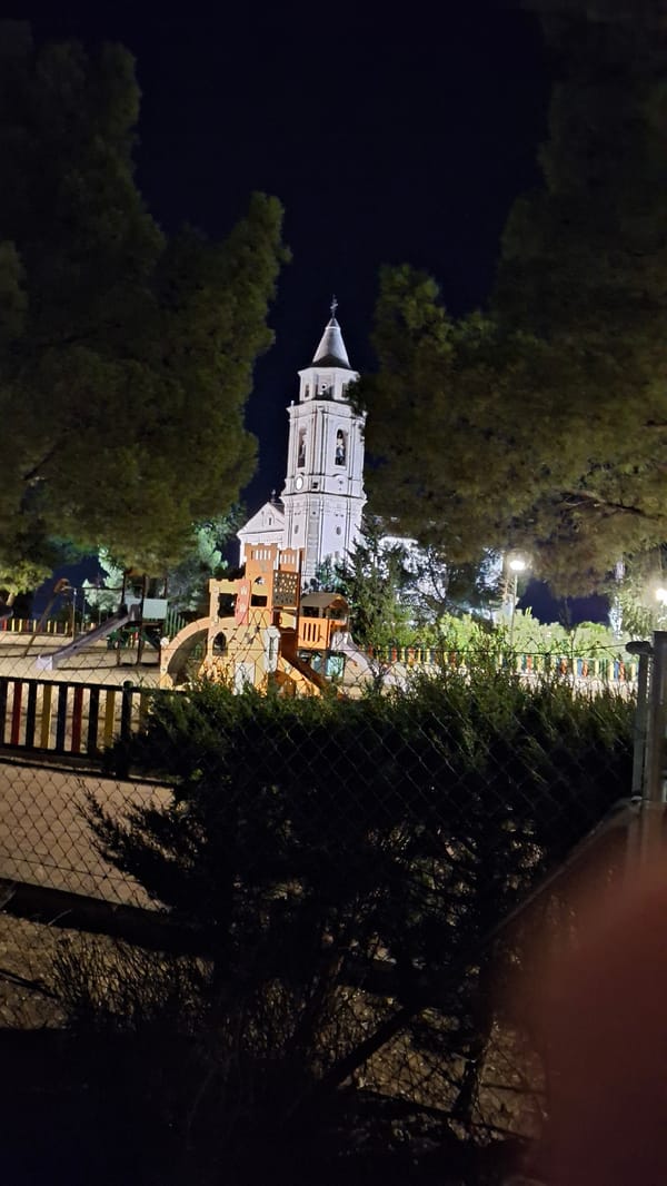 Nighttime stroll through Híjar's churches, streets, and parks