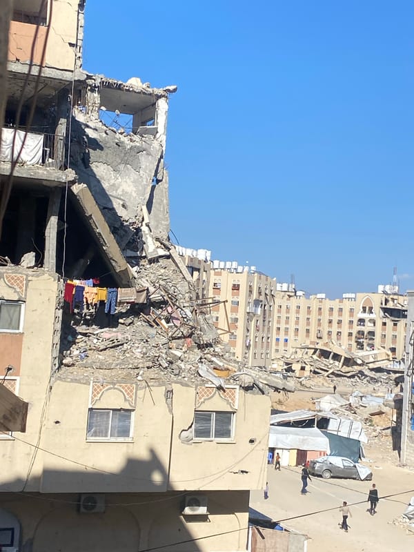 Extensive building damage, tent camps documented in Khan Yunis