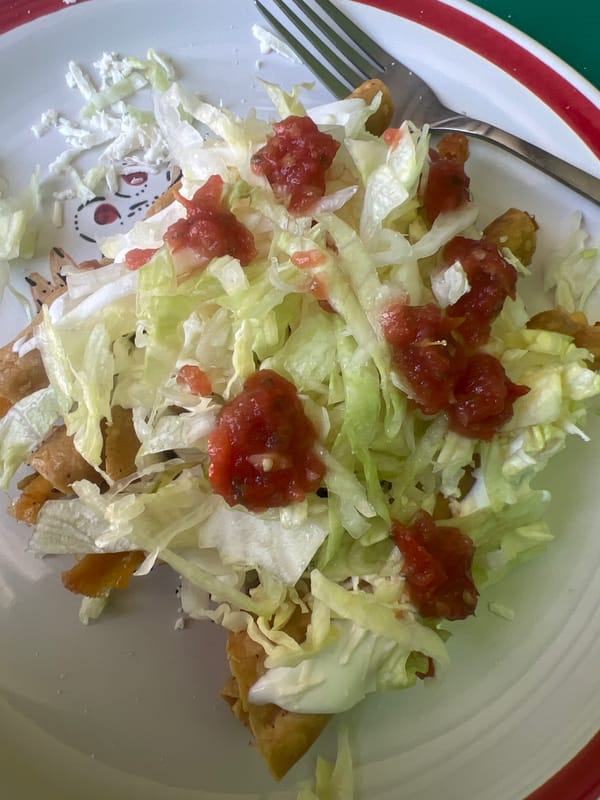 Evening food tour captures traditional Mexican dining in Mexico City