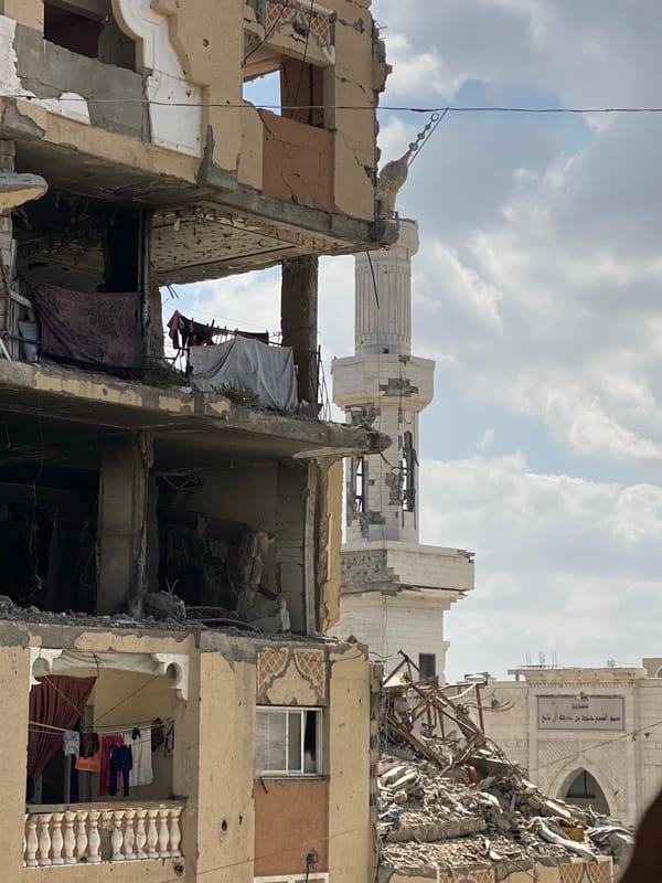 Witness documents destruction and displacement camps in Khan Yunis