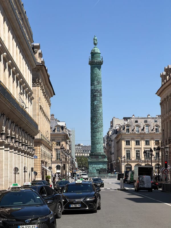 July Column monument observed at Place de la Bastille, Paris