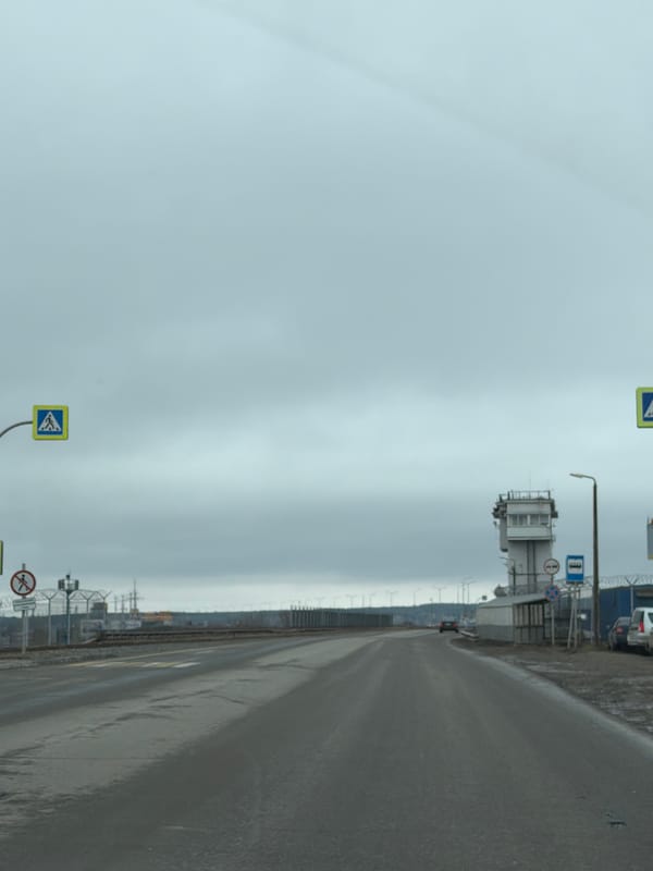 Wet roads, overcast conditions observed in Chaikovsky, Russia