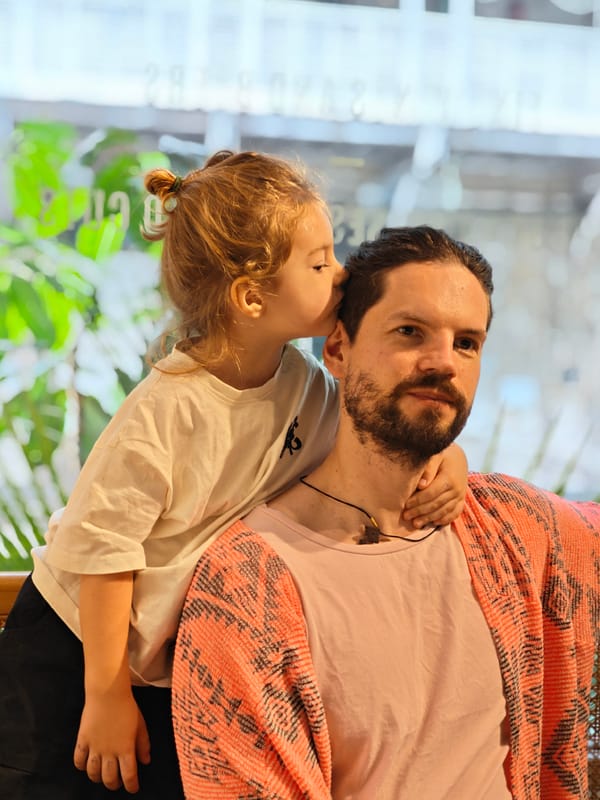 Morning life scenes captured across Mumbai neighborhoods