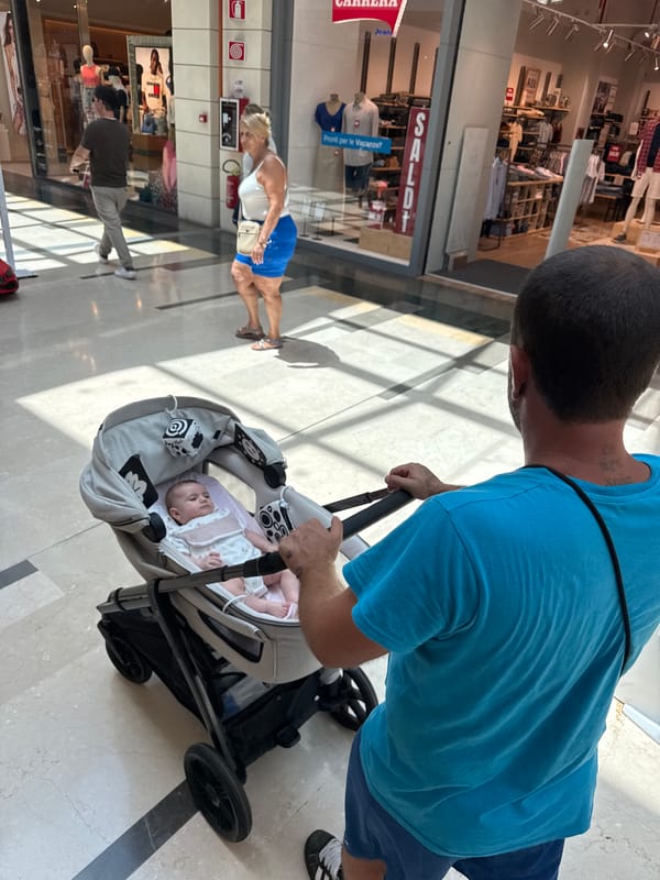 Midday shopping at La Porta del Sud mall in Carini