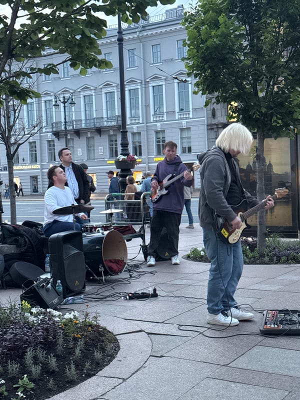 Street band plays into the evening on Nevsky Prospekt