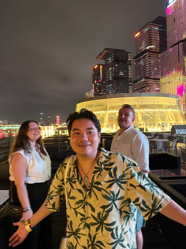 Haizhu District nightlife: rooftop bars, lit skylines, city streets
