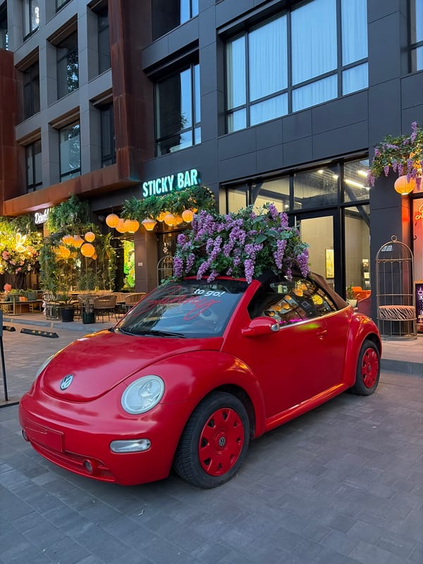 Evening out in Dnipro — parks, cafés, and street scenes