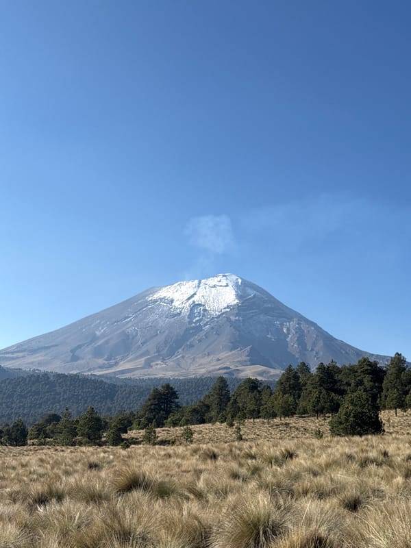 Clear skies reveal snow-capped Popocatépetl from Tlamacas, Mexico