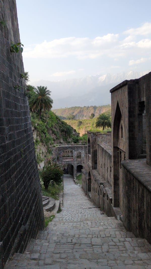 Tourist explores ancient Qila Mubarak fort complex in Kaswara