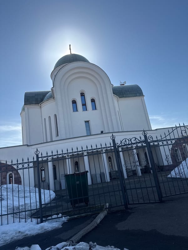 Morning scenes documented in Votkinsk, Russia show church and winter landscape