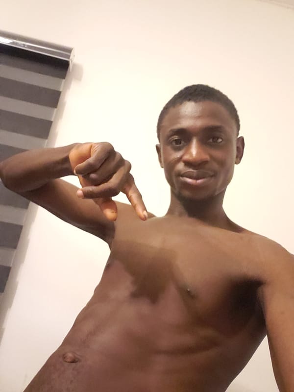 Man takes series of selfies in Nigerian residence