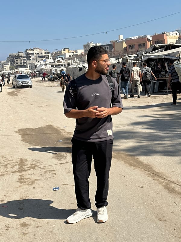 Gaza residents navigate damaged streets amid ongoing recovery efforts