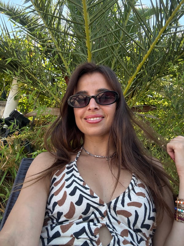 Lazy afternoon at a scenic waterfront, selfies and all