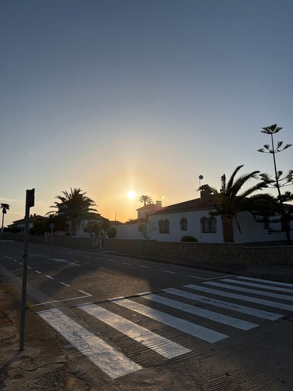 Dawn walk documented in Spanish coastal town